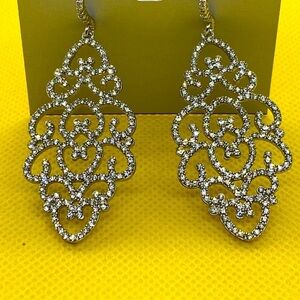 NWT Crystal Lace Pattern Earrings